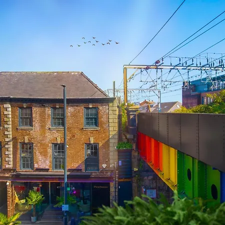 Briggate Otel