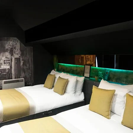 Briggate Hotel 3*