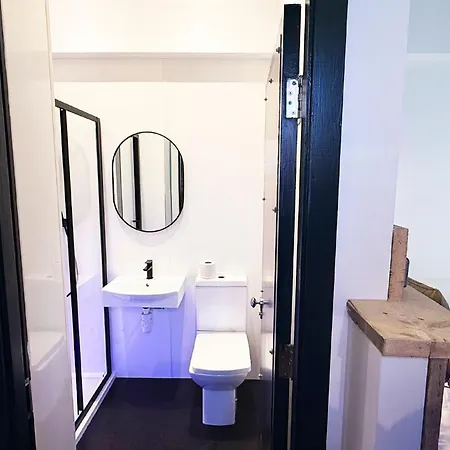 Готель Briggate 3*