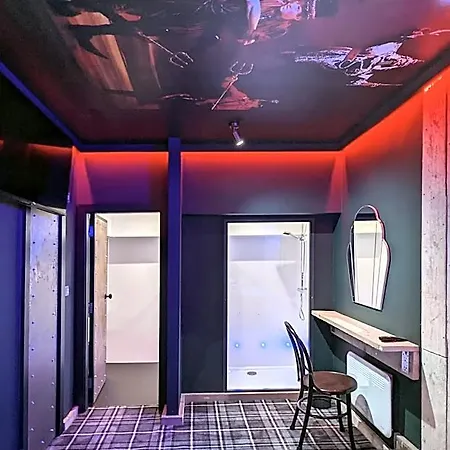 Briggate Hotel 3*