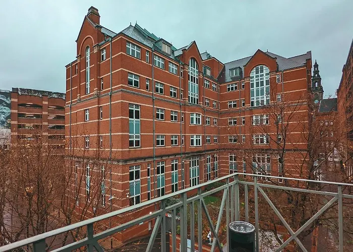 Briggate 3* Лідс